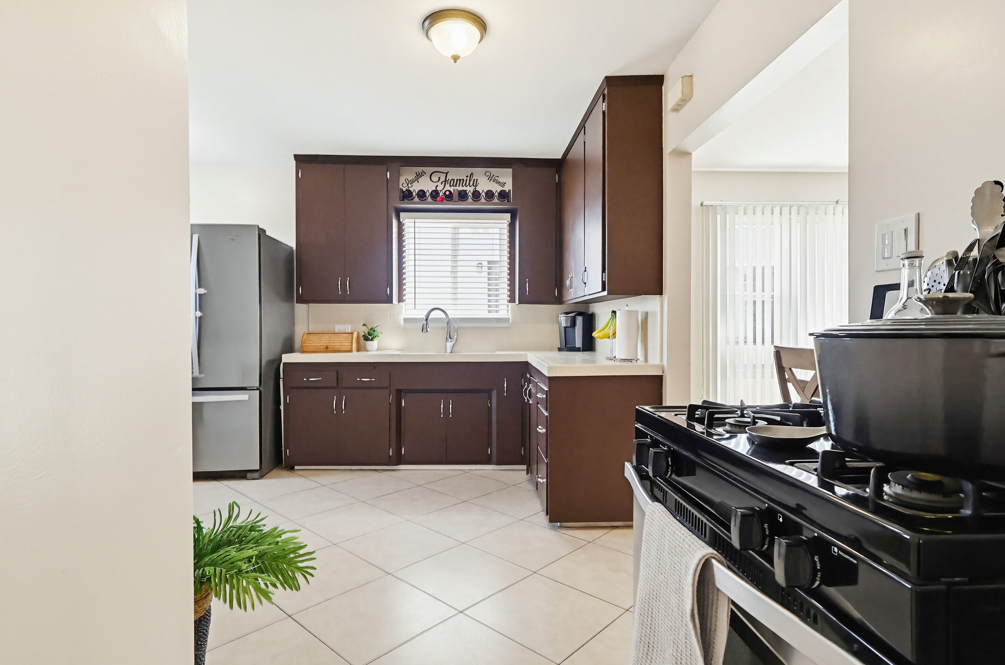 Virtual tour photo 31 of 59 for 814 S Alma St