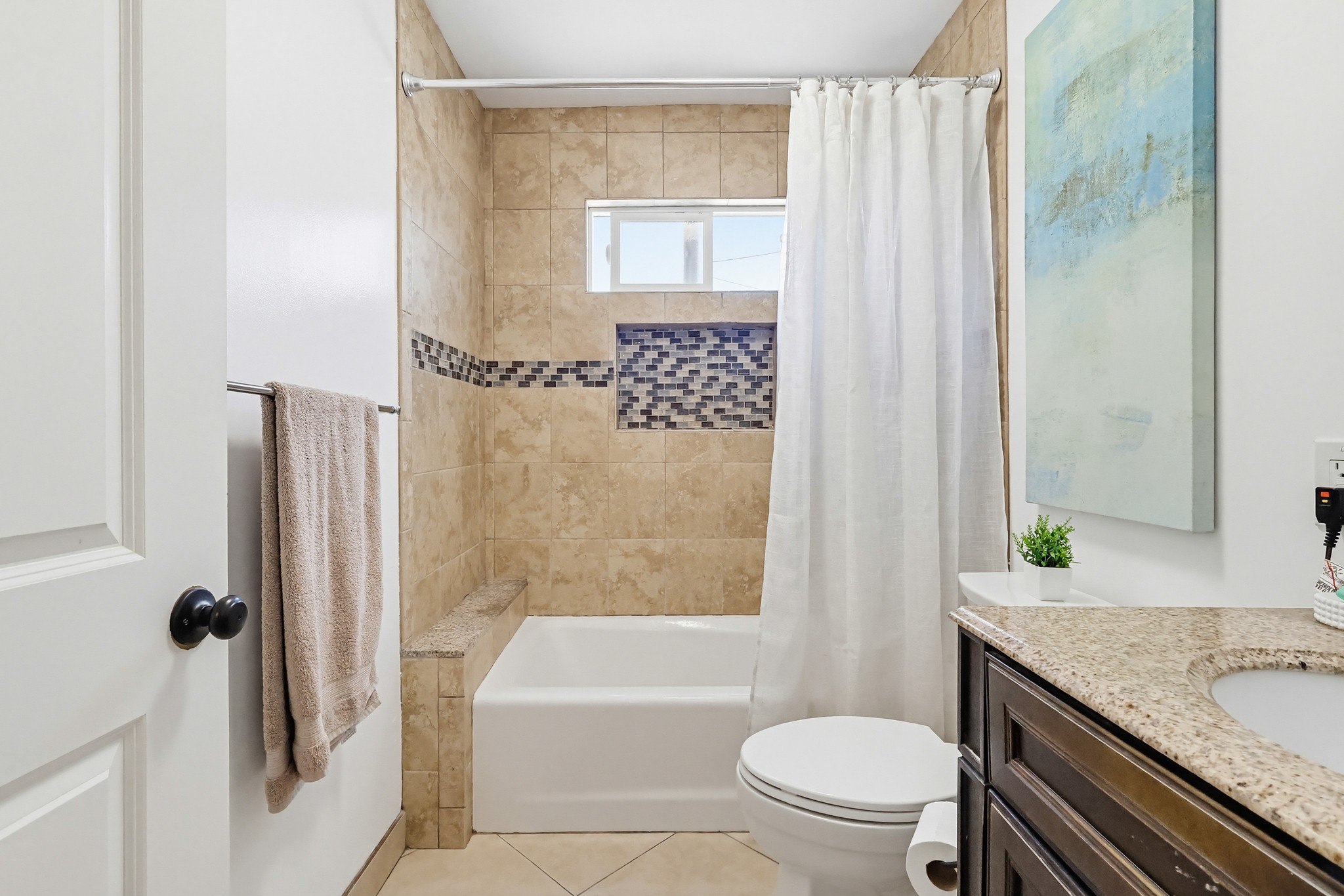 Virtual tour photo 44 of 59 for 814 S Alma St