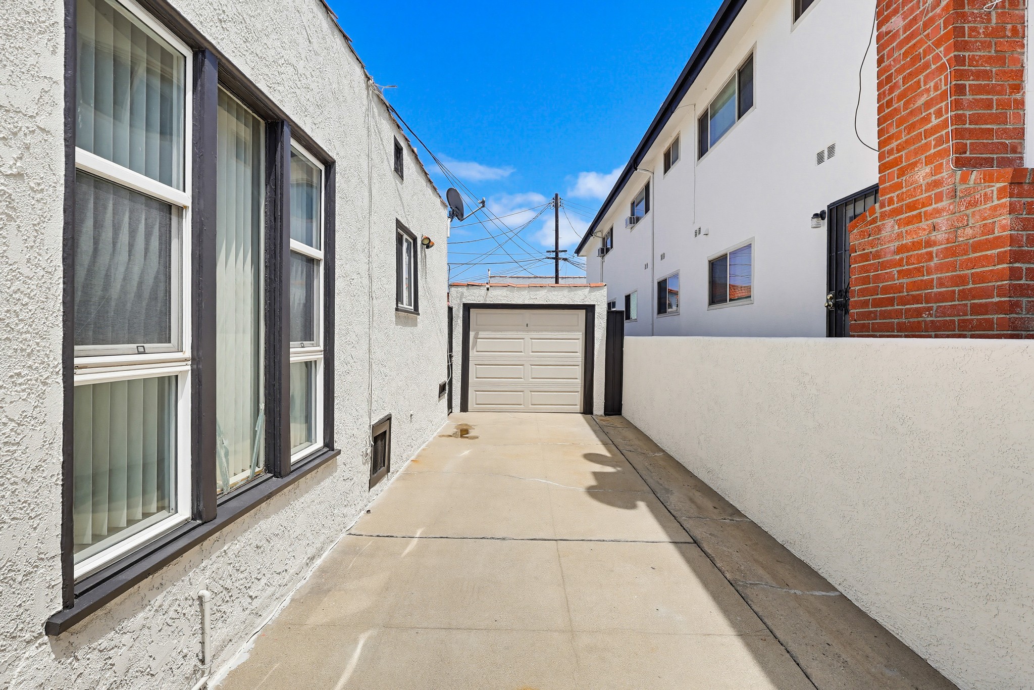 Virtual tour photo 47 of 59 for 814 S Alma St