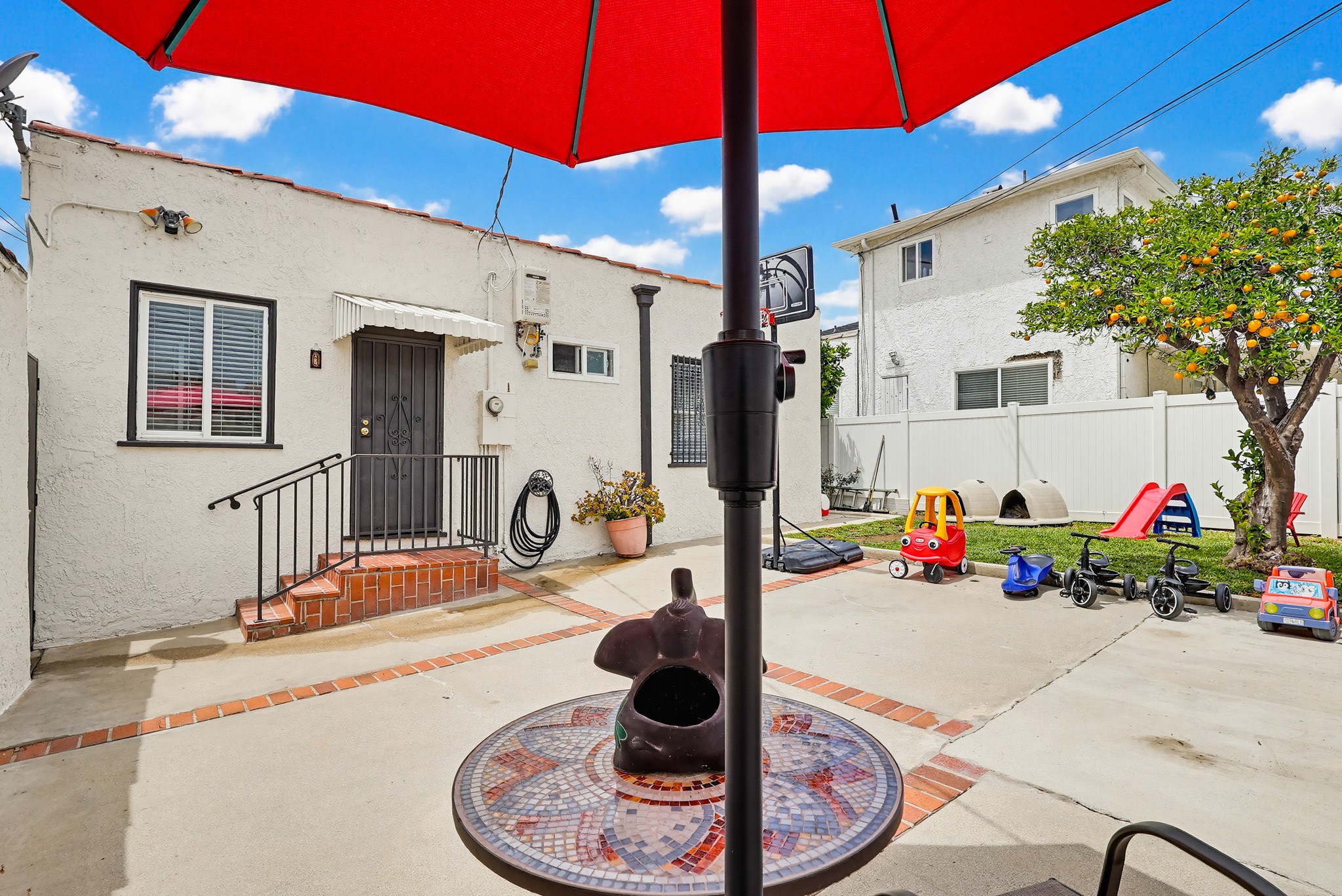Virtual tour photo 49 of 59 for 814 S Alma St