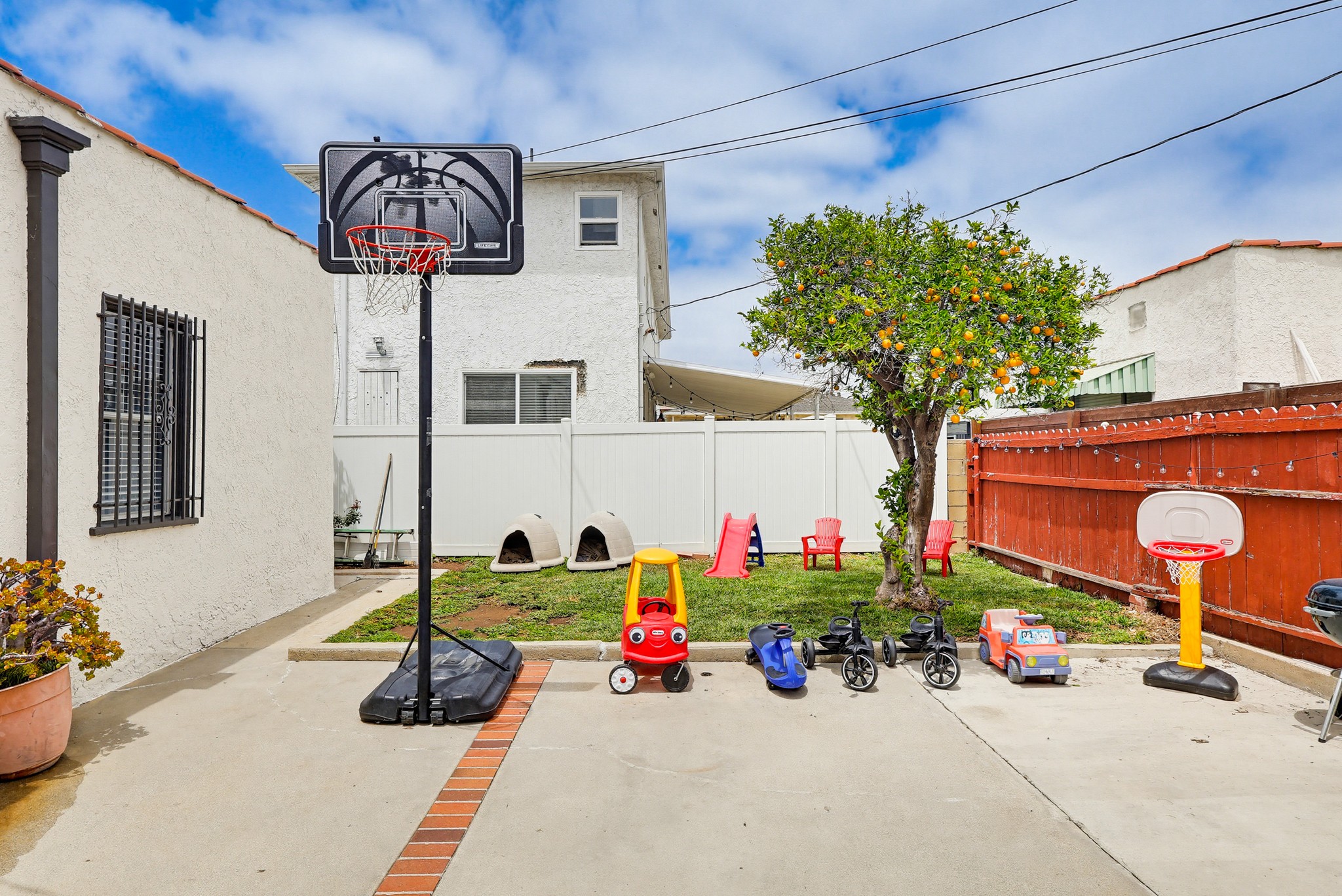 Virtual tour photo 52 of 59 for 814 S Alma St