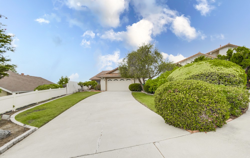 Virtual tour photo 1 of 61 for 8140 Dicenza Ln