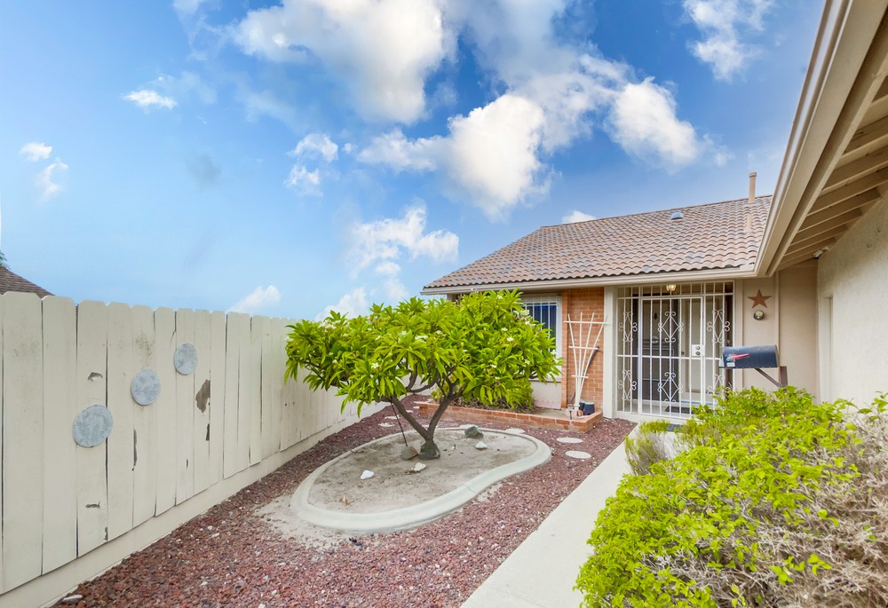Virtual tour photo 7 of 61 for 8140 Dicenza Ln