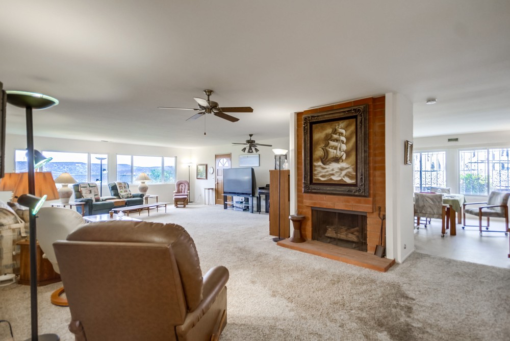 Virtual tour photo 11 of 61 for 8140 Dicenza Ln