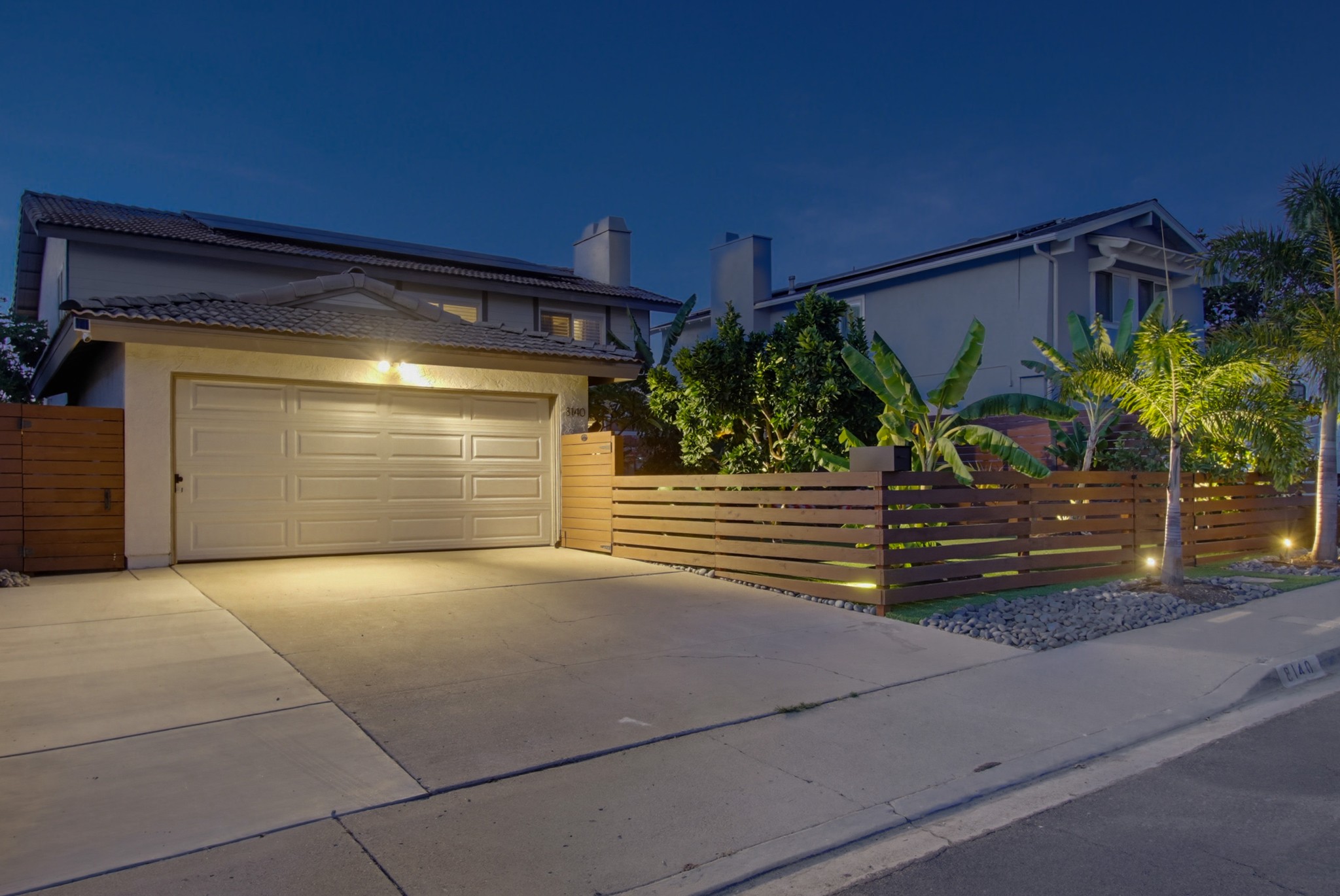 Virtual tour photo 3 of 114 for 8140 Hillandale Dr