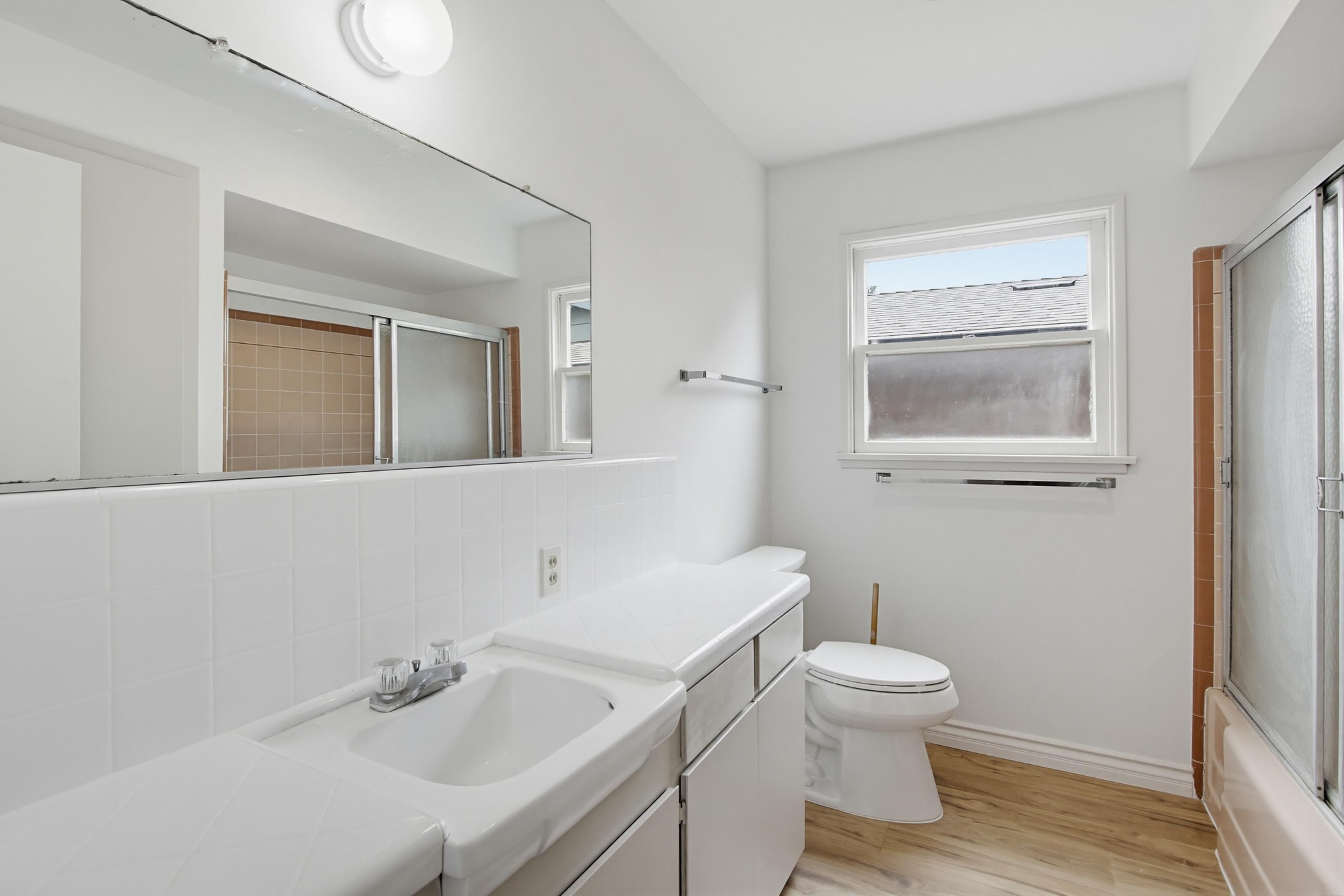 Virtual tour photo 27 of 43 for 815 Hermes Ave