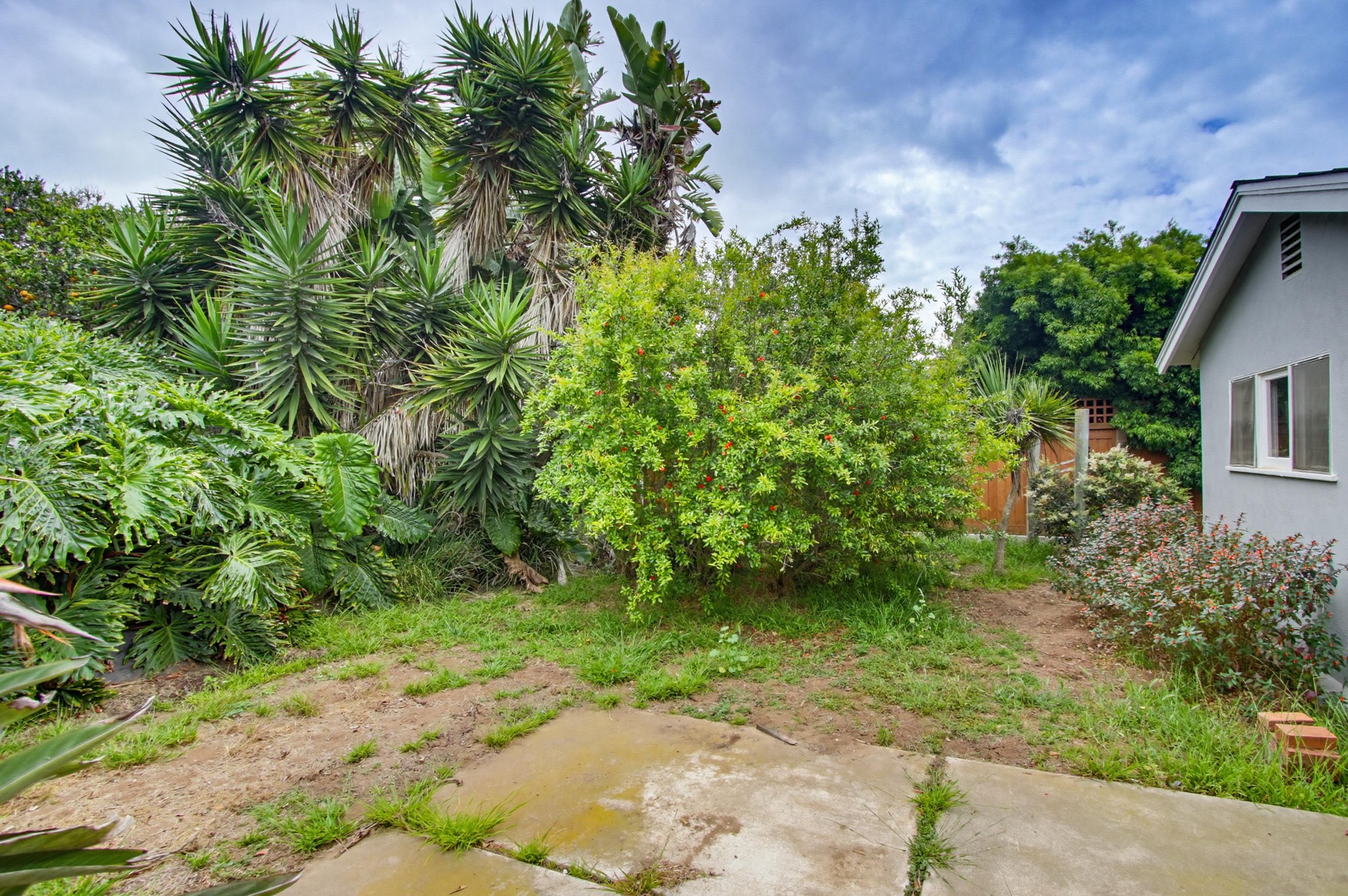 Virtual tour photo 35 of 43 for 815 Hermes Ave