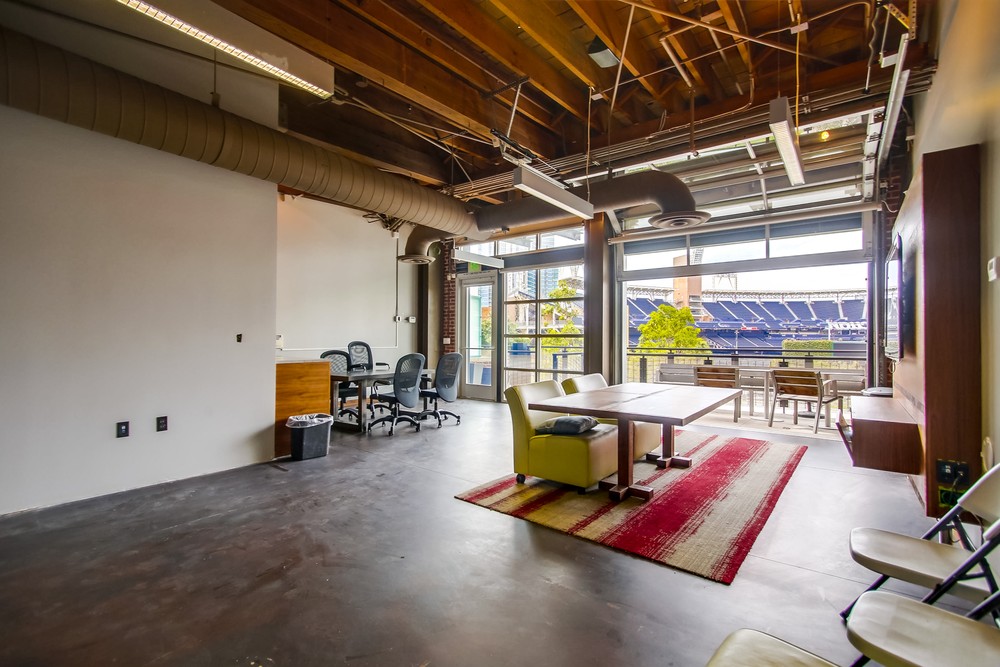 Virtual tour photo 8 of 42 for 815 J Street