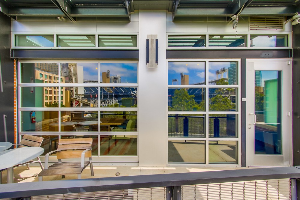 Virtual tour photo 31 of 42 for 815 J Street