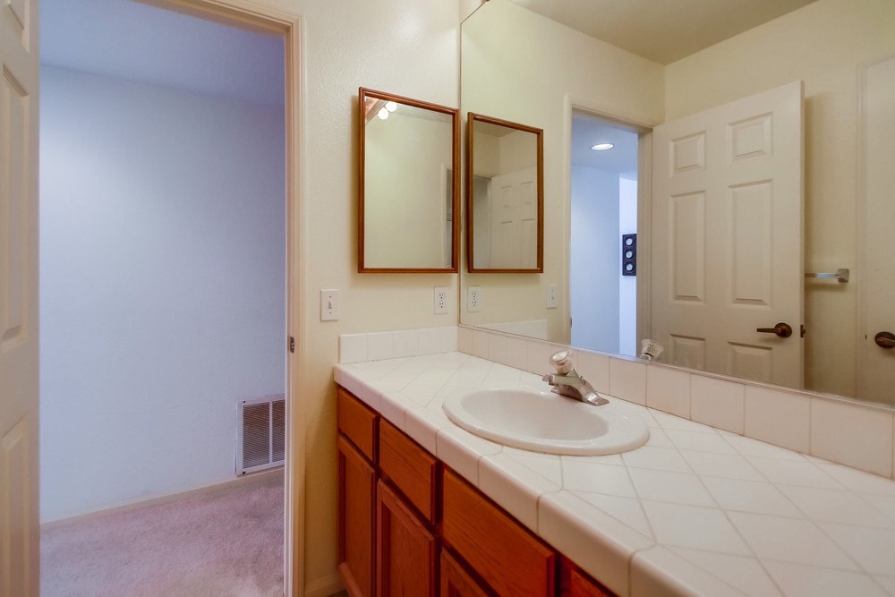 Virtual tour photo 31 of 56 for 815 Ormond Ct a