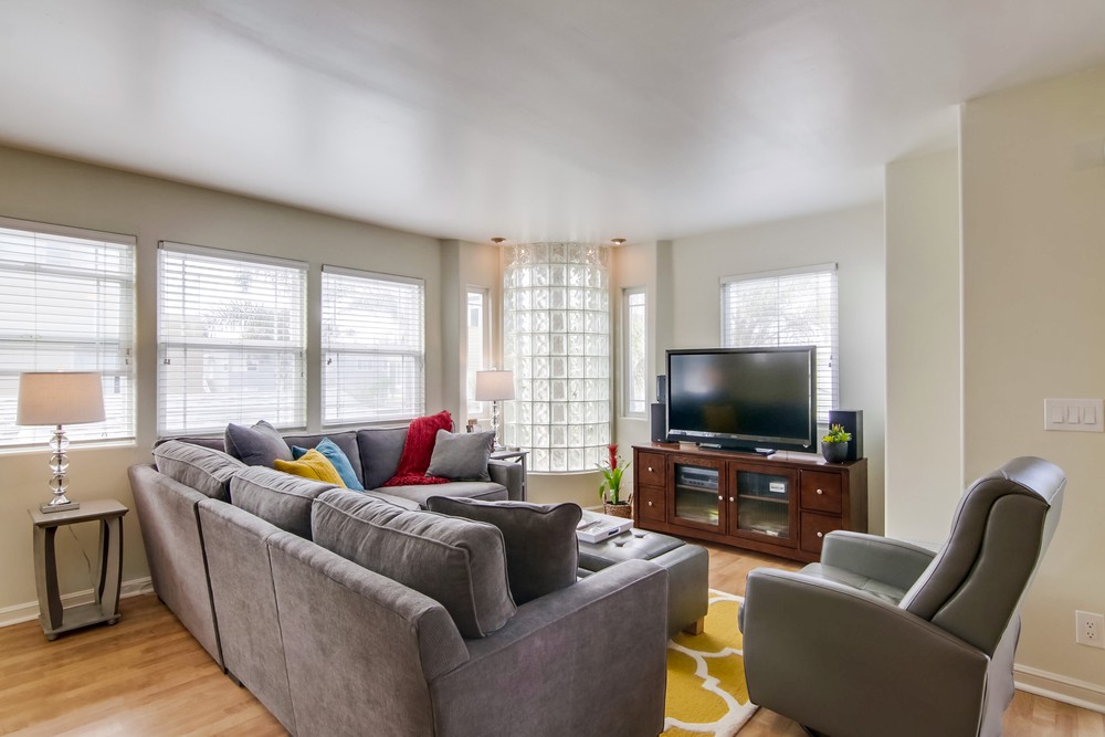 Virtual tour photo 13 of 52 for 815 Ostend Ct