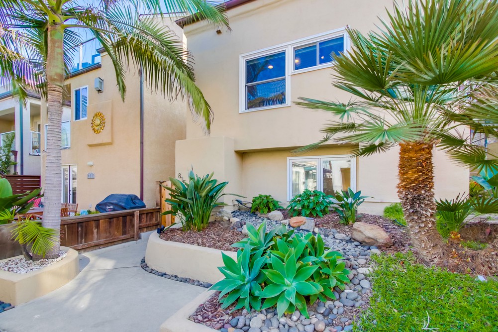 Virtual tour photo 1 of 39 for 815 Salem Ct
