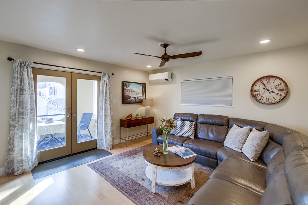 Virtual tour photo 7 of 39 for 815 Salem Ct