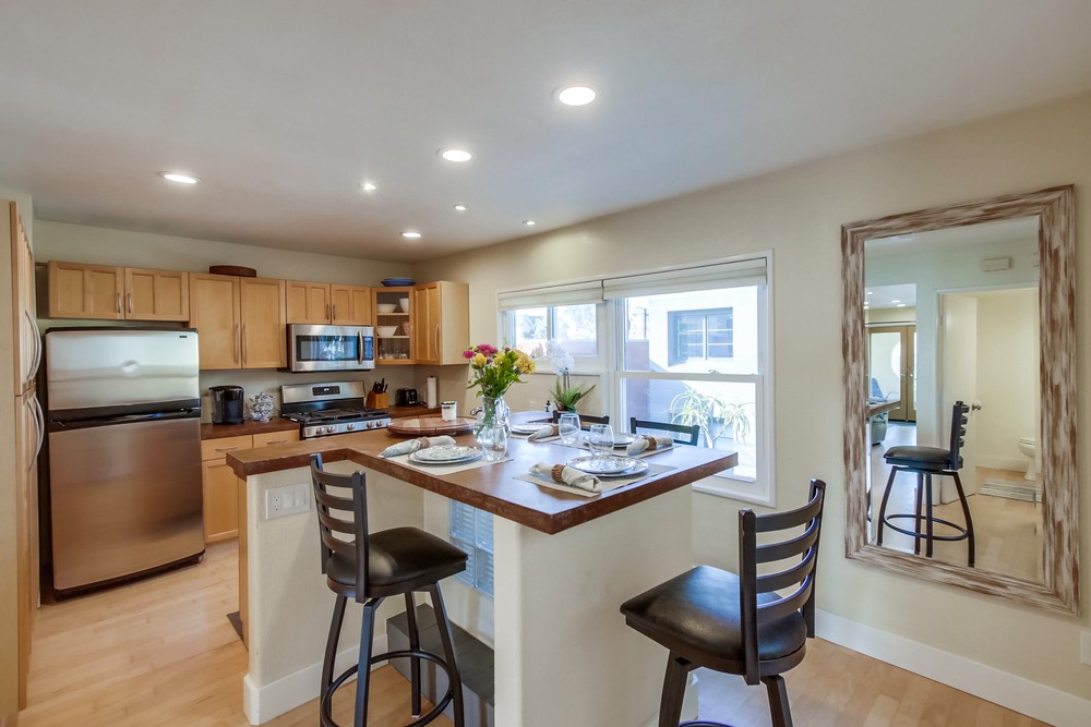 Virtual tour photo 14 of 39 for 815 Salem Ct