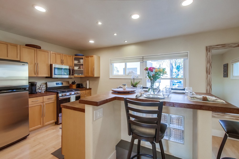 Virtual tour photo 17 of 39 for 815 Salem Ct