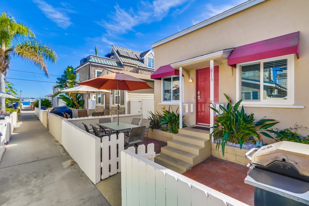 Virtual tour photo 1 of 88 for 815 Tangiers Ct