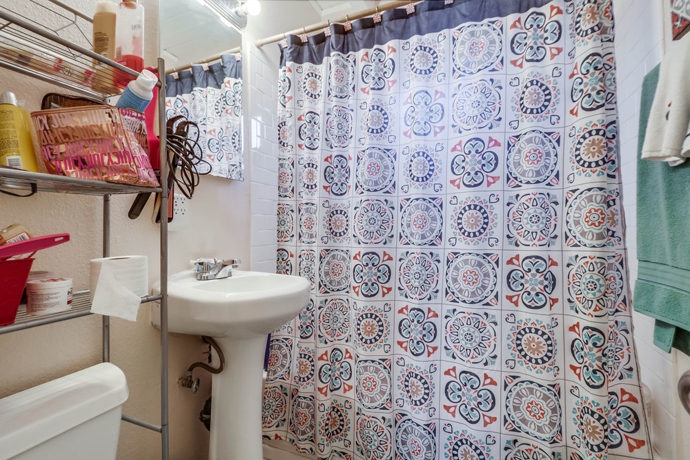 Virtual tour photo 13 of 27 for 8150 Dodie St #52