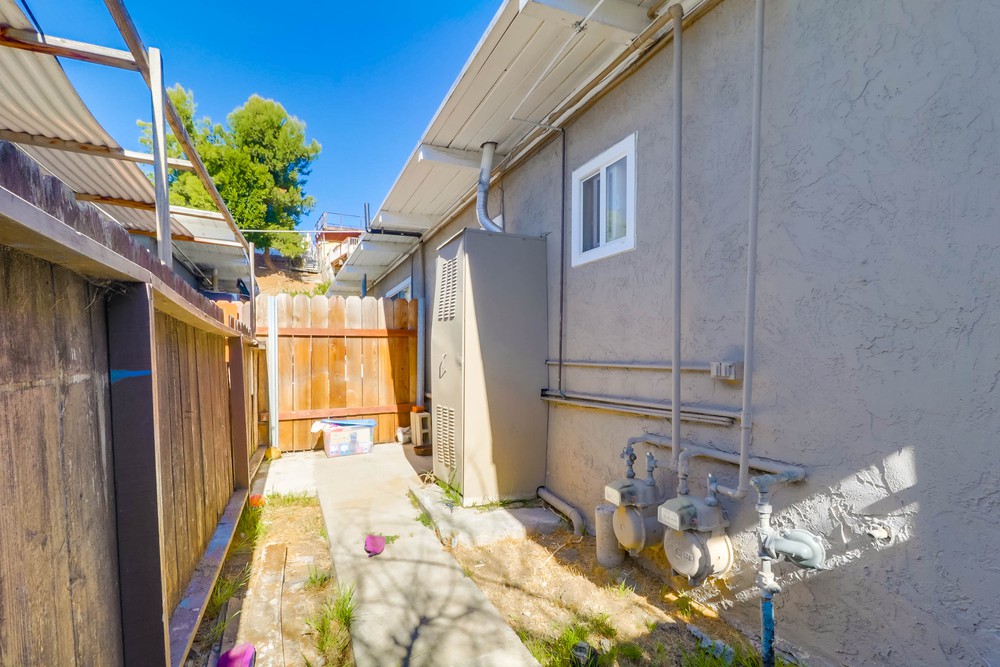 Virtual tour photo 14 of 27 for 8150 Dodie St #52