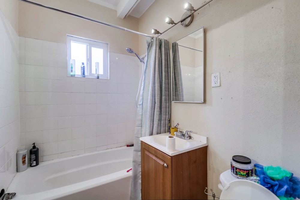 Virtual tour photo 24 of 27 for 8150 Dodie St #52
