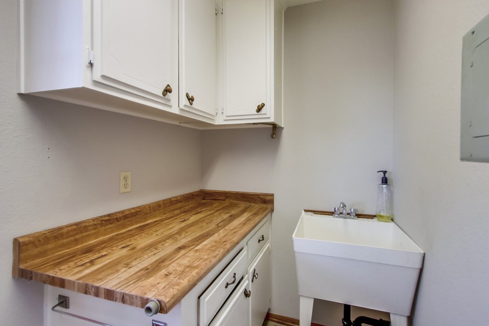 Virtual tour photo 44 of 60 for 8151 Hemingway Ave