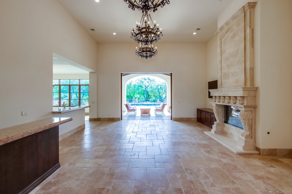 Virtual tour photo 14 of 122 for 8159 Doug Hill