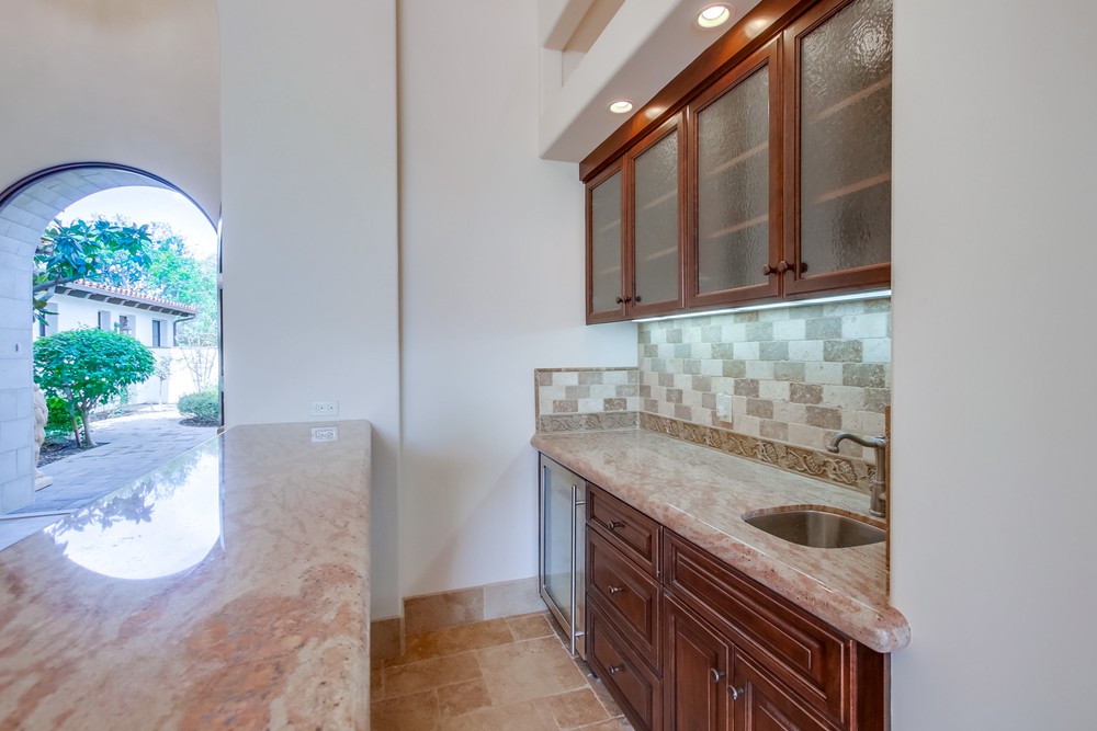 Virtual tour photo 18 of 122 for 8159 Doug Hill