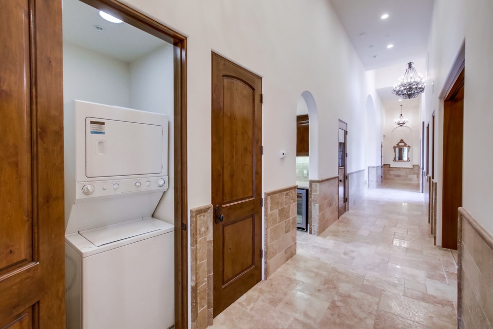 Virtual tour photo 34 of 122 for 8159 Doug Hill