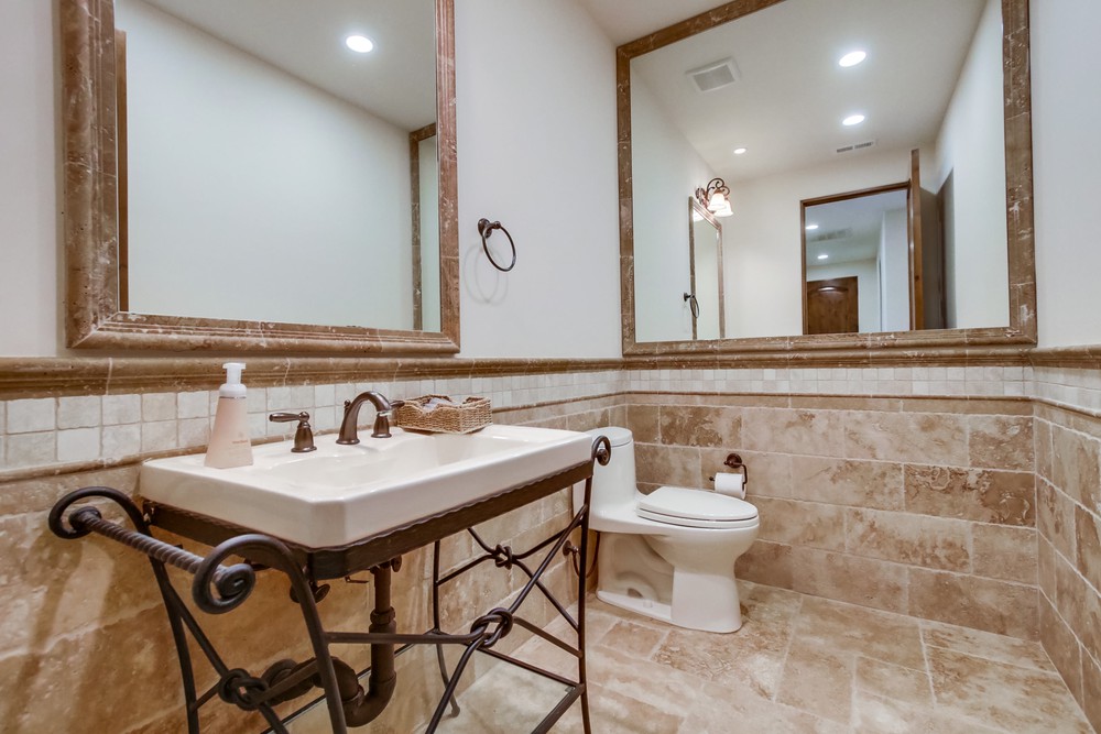 Virtual tour photo 35 of 122 for 8159 Doug Hill