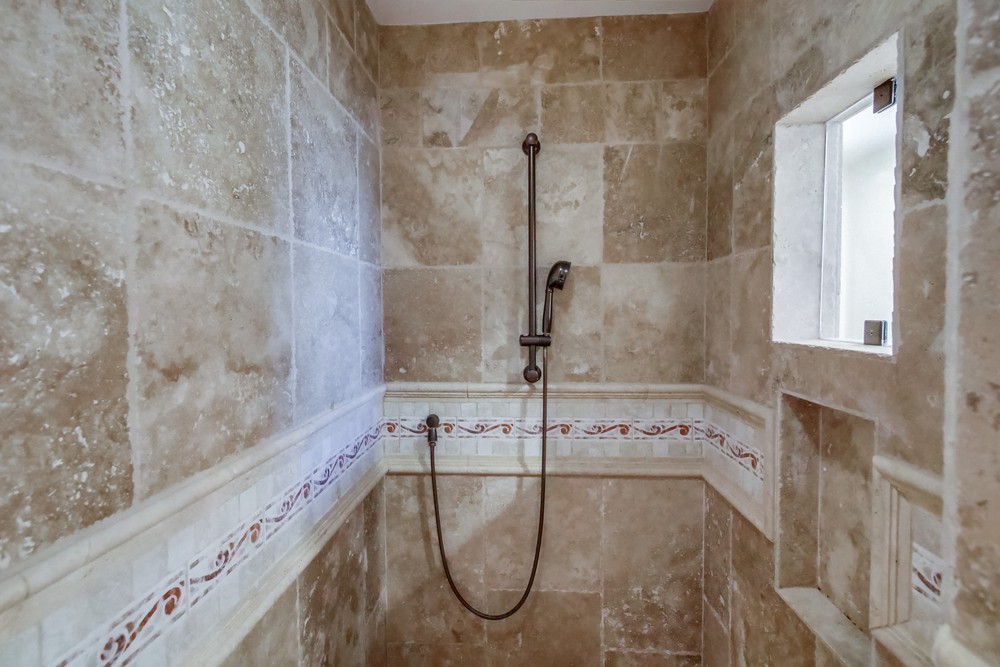 Virtual tour photo 63 of 122 for 8159 Doug Hill