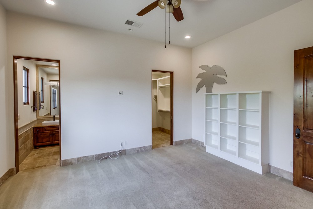 Virtual tour photo 68 of 122 for 8159 Doug Hill