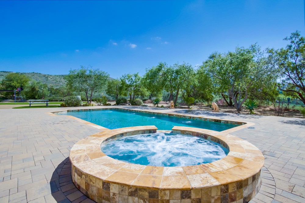 Virtual tour photo 86 of 122 for 8159 Doug Hill