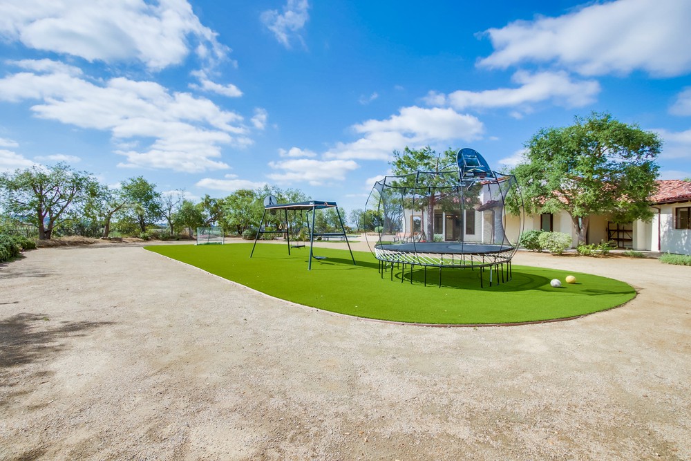 Virtual tour photo 99 of 122 for 8159 Doug Hill