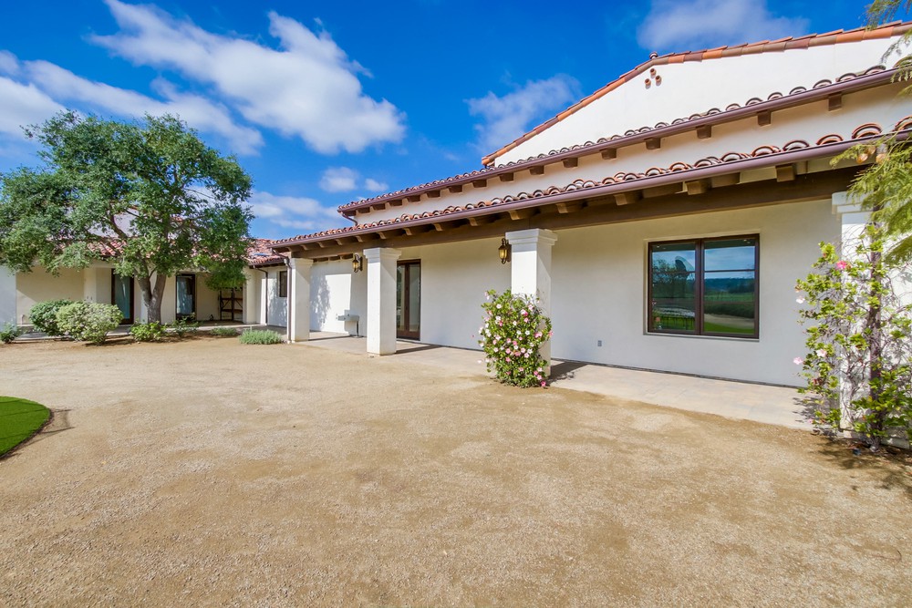 Virtual tour photo 100 of 122 for 8159 Doug Hill