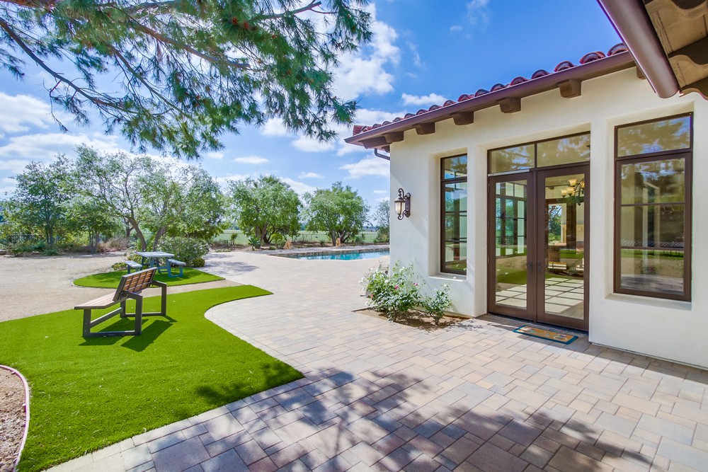 Virtual tour photo 104 of 122 for 8159 Doug Hill
