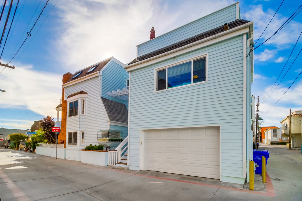 Virtual tour photo 38 of 45 for 816 Monterey Ct