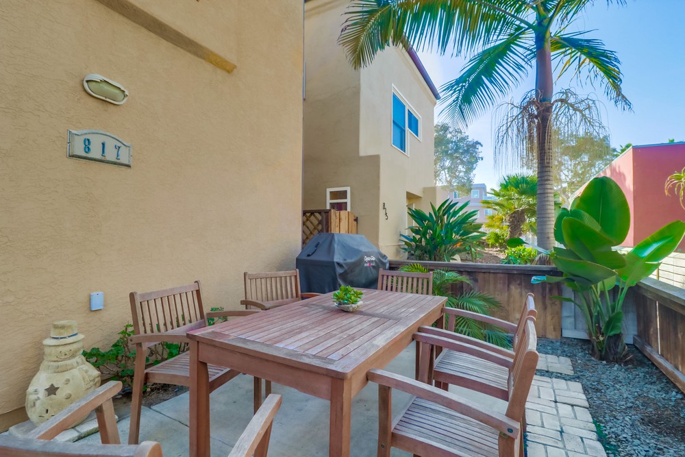 Virtual tour photo 7 of 45 for 817 Salem Ct