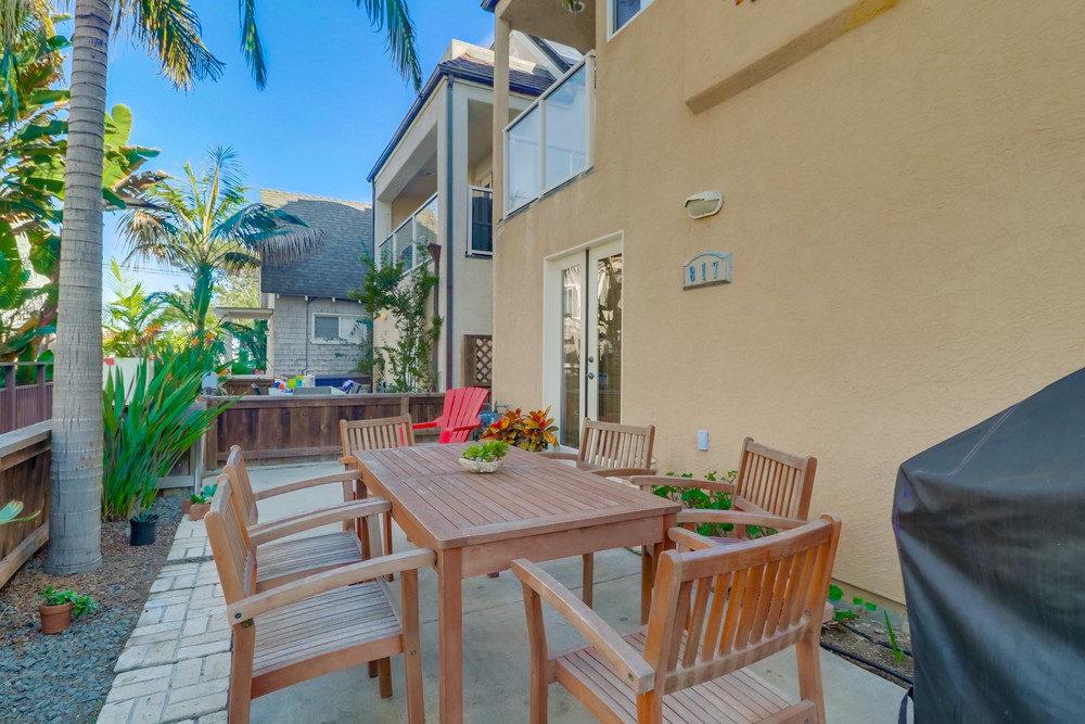Virtual tour photo 8 of 45 for 817 Salem Ct