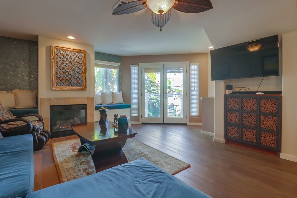 Virtual tour photo 10 of 45 for 817 Salem Ct