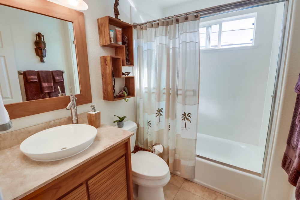 Virtual tour photo 17 of 45 for 817 Salem Ct