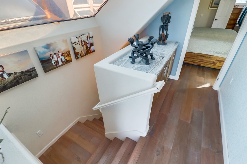 Virtual tour photo 19 of 45 for 817 Salem Ct