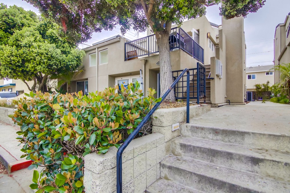 Virtual tour photo 1 of 42 for 817 San Gabriel Pl