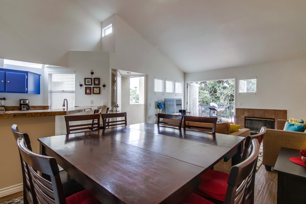Virtual tour photo 11 of 42 for 817 San Gabriel Pl