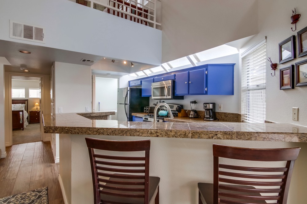 Virtual tour photo 12 of 42 for 817 San Gabriel Pl