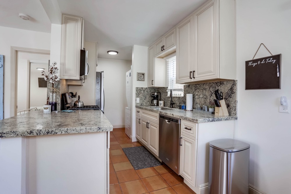 Virtual tour photo 10 of 37 for 817 San Juan Pl