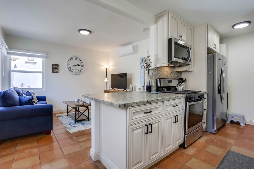 Virtual tour photo 13 of 37 for 817 San Juan Pl