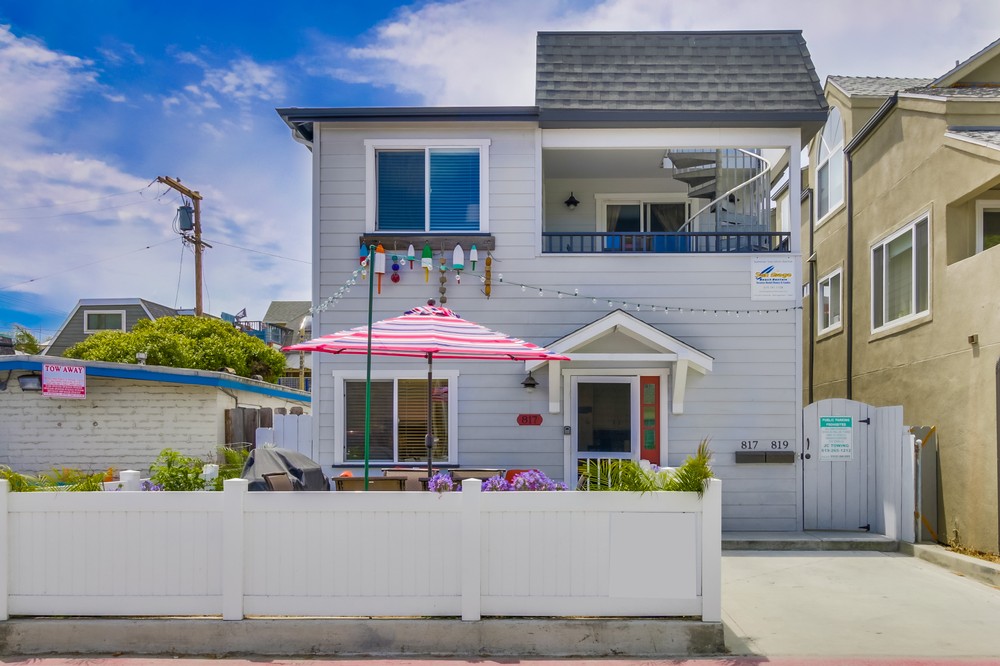 Virtual tour photo 1 of 34 for 817 Santa Clara Place