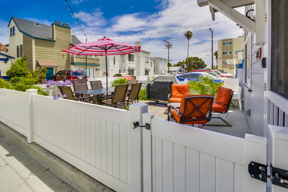 Virtual tour photo 5 of 34 for 817 Santa Clara Place