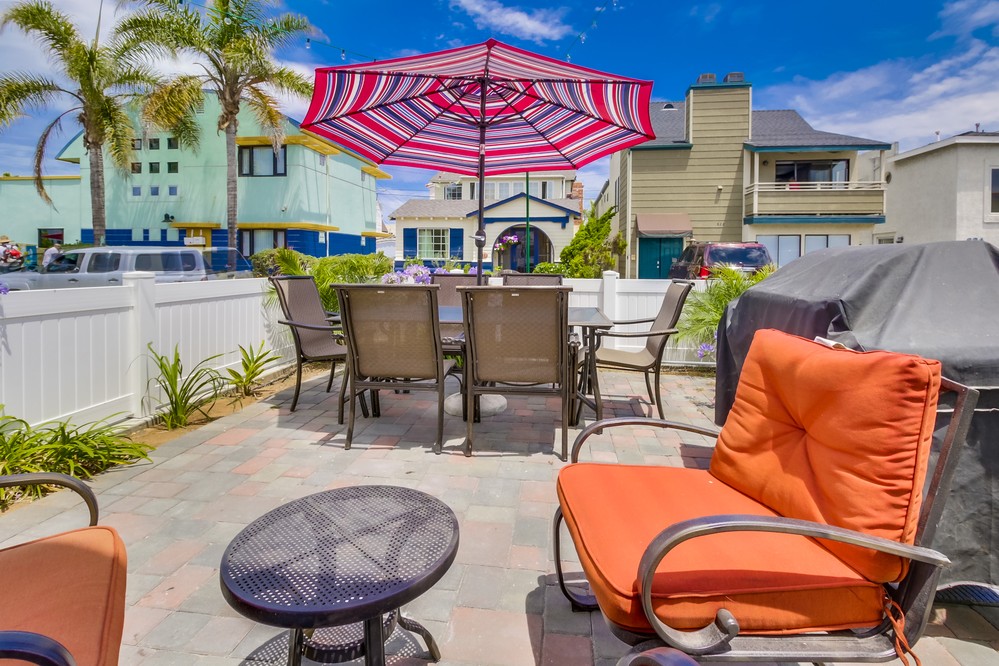 Virtual tour photo 8 of 34 for 817 Santa Clara Place
