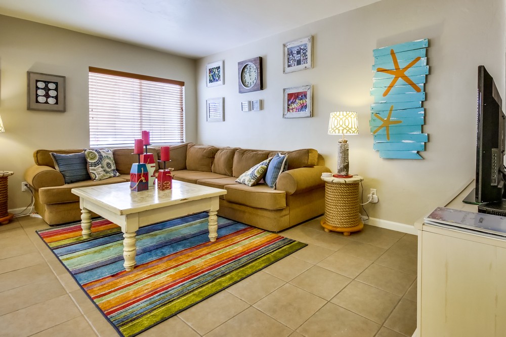 Virtual tour photo 12 of 34 for 817 Santa Clara Place