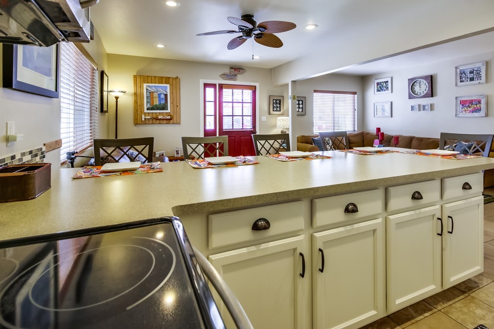 Virtual tour photo 20 of 34 for 817 Santa Clara Place